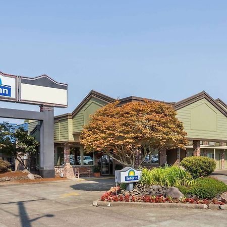 Days Inn By Wyndham Eugene Downtown/University Екстериор снимка